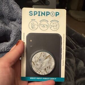 ⭐️⭐️$5  Marble Phone Grip -‎ White